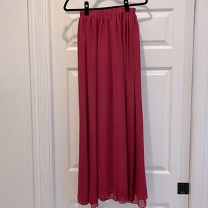 Women’s burgundy maxi skirt, size medium.